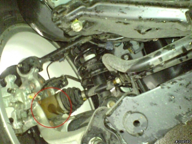 CRV3 4WD後傳動軸附近零件生鏽問題