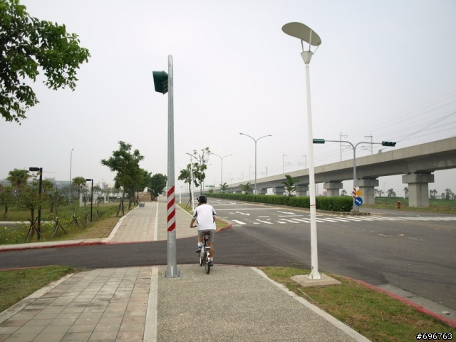 打卡達車上班去 part.4 & Ib ~ 南台灣最冷門很優的南科園區自行車專用道悠遊路線分享 !!!