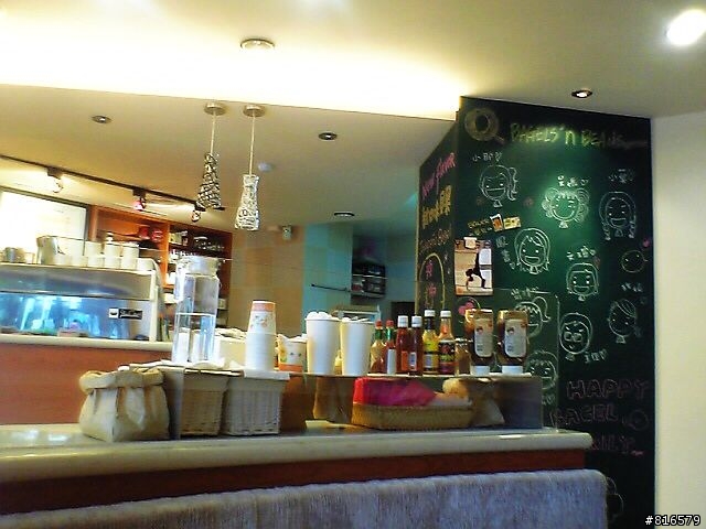 【BAGELS'n BEANS】美式貝果專賣店