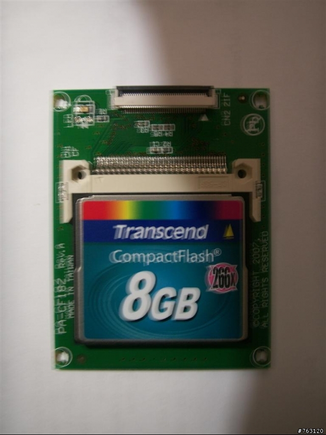 可能係世界上第一部行 CF 充 SSD 既 SONY UX UMPC