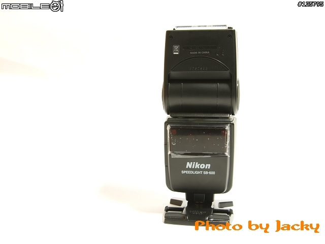 N家必備的SB-600開箱 新增閃光擺頭照片