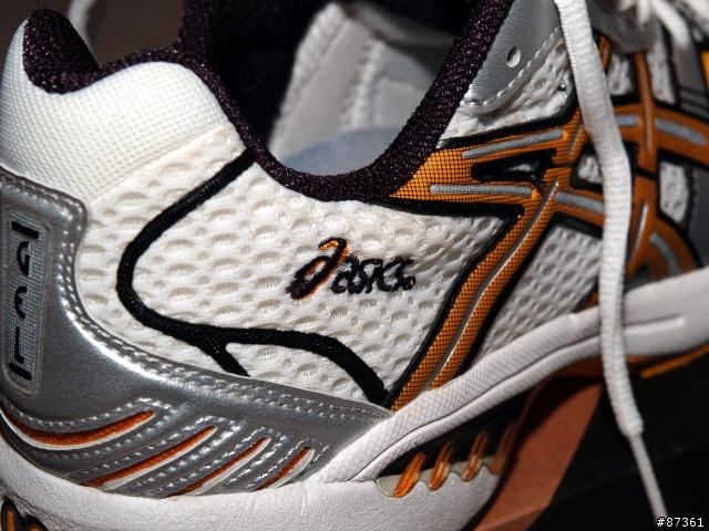 亞瑟士Asics慢跑鞋DS Trainer