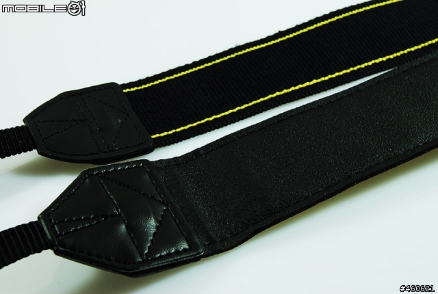 分享"俄鏡"一顆 +NIKON 90th anniversary 背帶