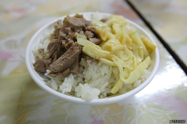 彰化:中山路三段上鴨肉羹