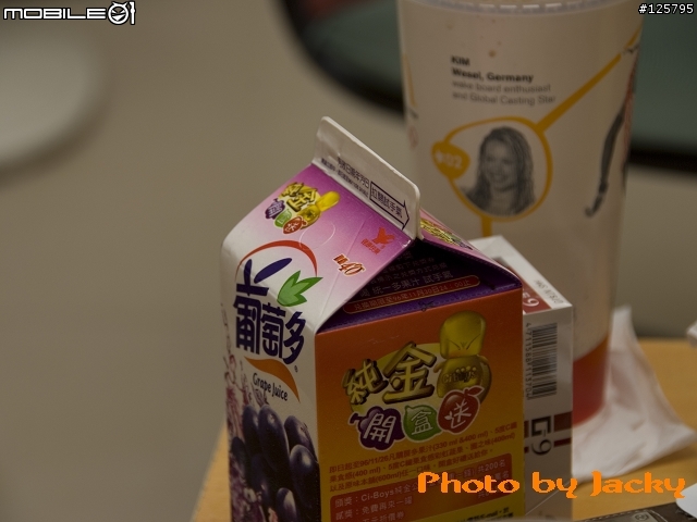N家必備的SB-600開箱 新增閃光擺頭照片
