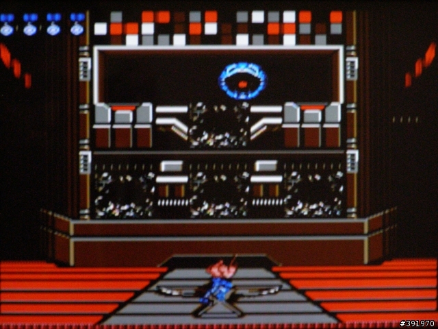 任天堂懷舊遊戲"魂斗羅"