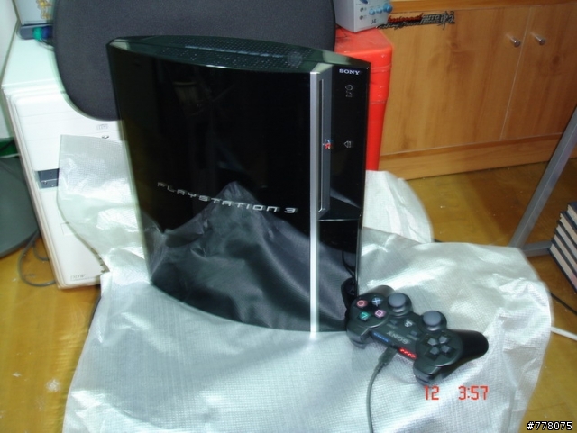(重貼)PS3-40G清透黑之~亂開箱照..