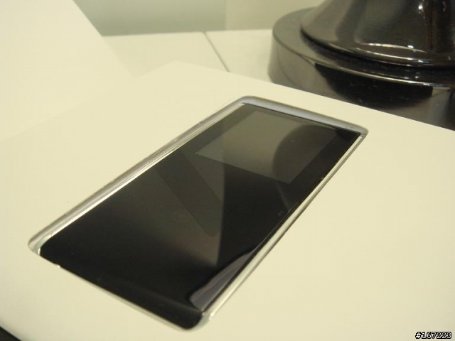 海豚生日的新禮物SAMSUNG YP-K3低調中的小小奢華{附照}...