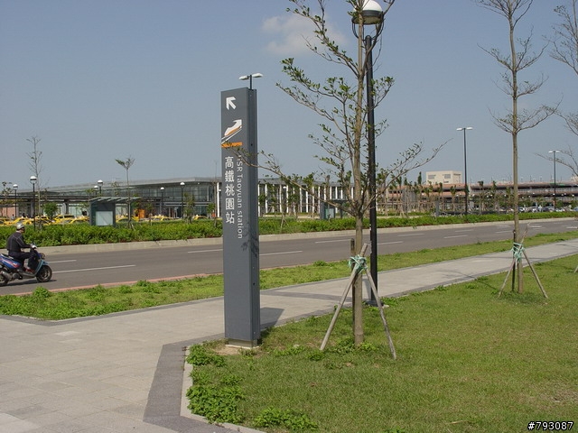 南崁-->大園溪海花卉區-->桃園高鐵站-->南崁,單車輕鬆行