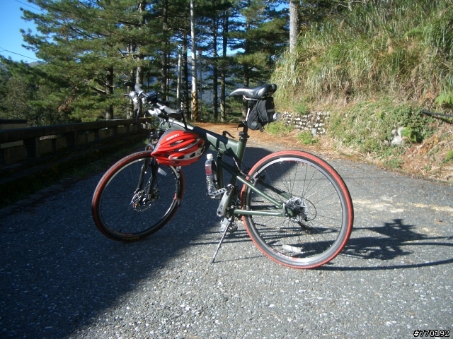 合歡山悍馬渡假行
