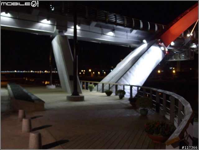 跨基隆河彩虹橋已經完工囉
