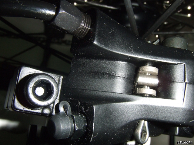 注意!!!今年的SHIMANO ALIVIO油壓碟煞 嚴重漏油問題(最近新車交車車主必檢查)