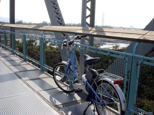 捷X特東風站租鐵馬,居然把車車變速器騎到斷裂
