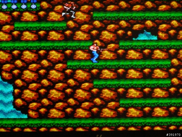 任天堂懷舊遊戲"魂斗羅"
