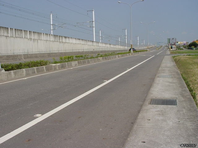南崁-->大園溪海花卉區-->桃園高鐵站-->南崁,單車輕鬆行