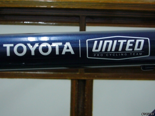 熱騰騰! 2008FUJI Roubaix LTD TOYOTA車隊塗裝版 開箱~!(未完..)
