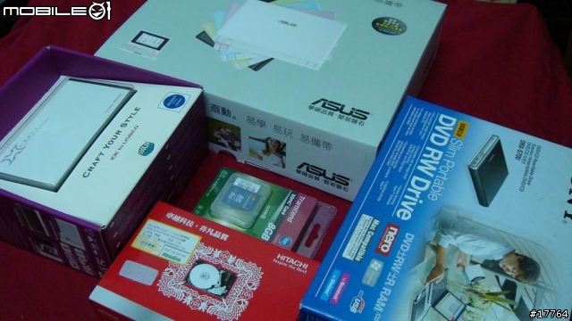 來自聖誕節最佳禮物 簡潔 時髦 ASUS EeePc