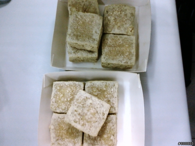 大同區:雙連街/錦西街口的上海脆皮臭豆腐(算好吃)+滿庭香魯肉飯(50年老店)