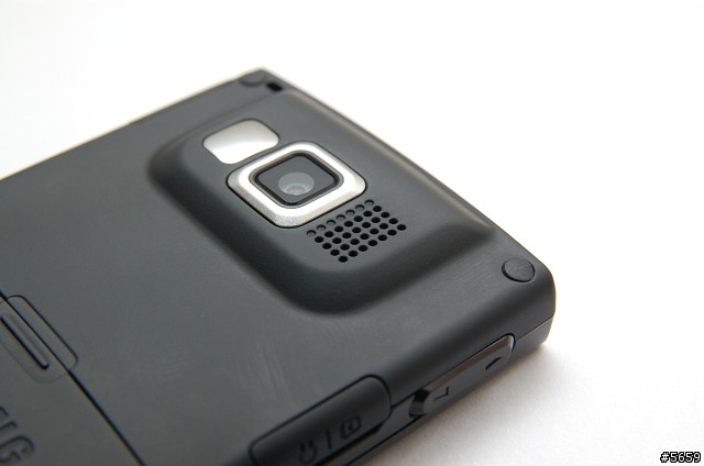 Qwerty手機評比 - SAMSUNG i608 V.S NOKIA E61