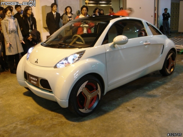車展在即!MITSUBISHI MOTORS概念車到港! 史上最高價開箱大典直擊! 圖多必看!