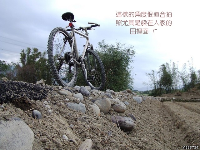 麥可 一隻腳完成石門水庫之旅