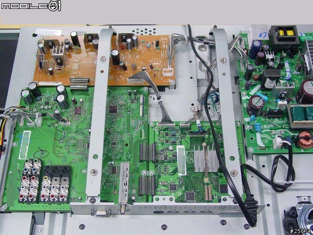 SONY 40X2000拆解與HQV 測試 12/7 新增42x3000G HQV 測試