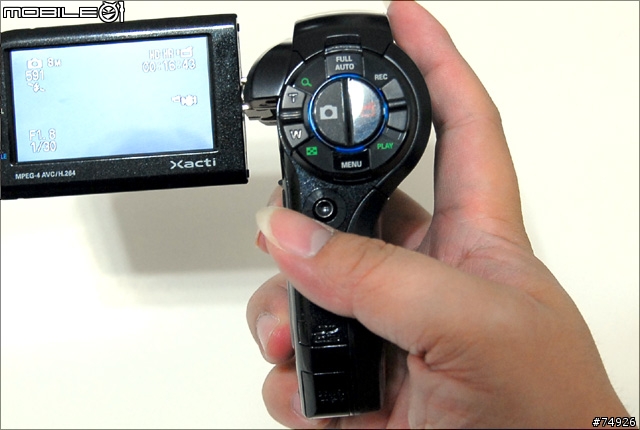 【一手掌握Full HD】Sanyo Xacti HD1000