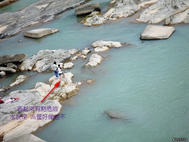 麥可 一隻腳完成石門水庫之旅