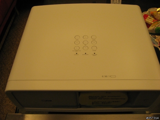 SANYO PLV-Z2000液晶體家庭影院投影機開箱分享