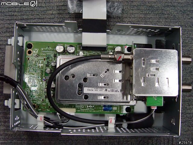 SONY 40X2000拆解與HQV 測試 12/7 新增42x3000G HQV 測試