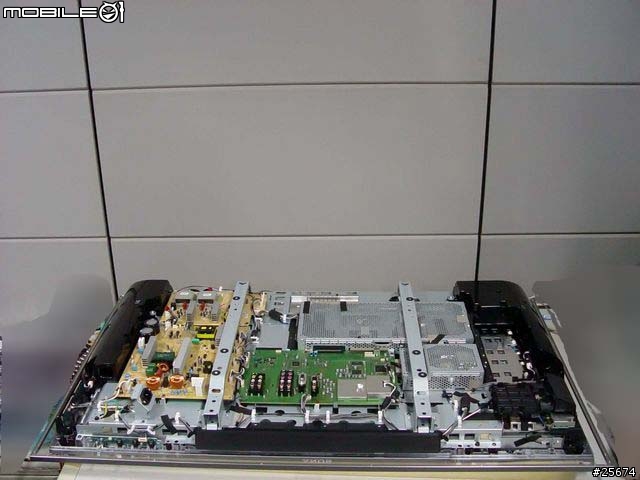 SONY 40X2000拆解與HQV 測試 12/7 新增42x3000G HQV 測試