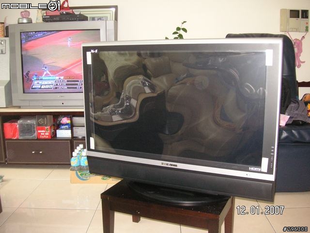 燒 ! Hannspree 37" Xv-S 開箱報告 !