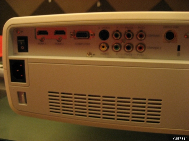 SANYO PLV-Z2000液晶體家庭影院投影機開箱分享