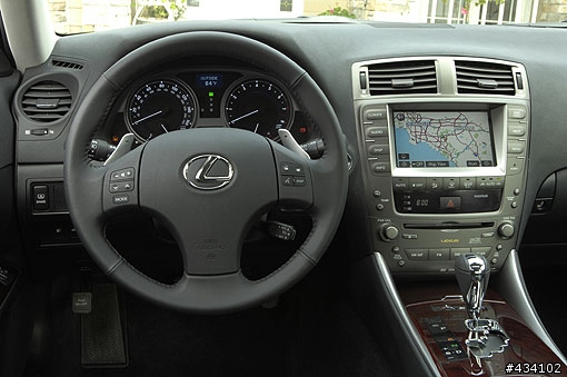 LEXUS IS250 EMV版新車分享....