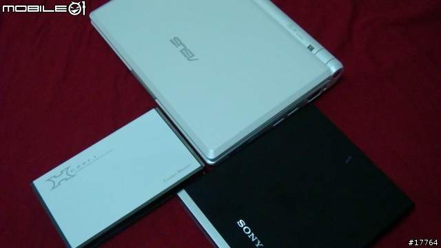 來自聖誕節最佳禮物 簡潔 時髦 ASUS EeePc