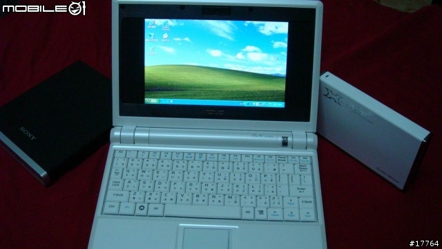來自聖誕節最佳禮物 簡潔 時髦 ASUS EeePc