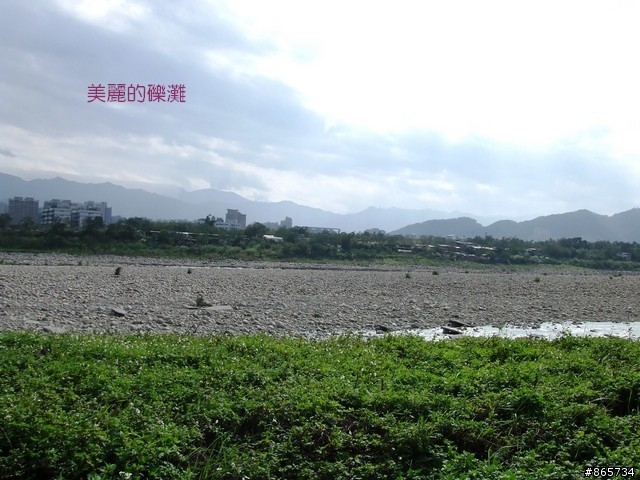 麥可 一隻腳完成石門水庫之旅