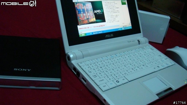 來自聖誕節最佳禮物 簡潔 時髦 ASUS EeePc