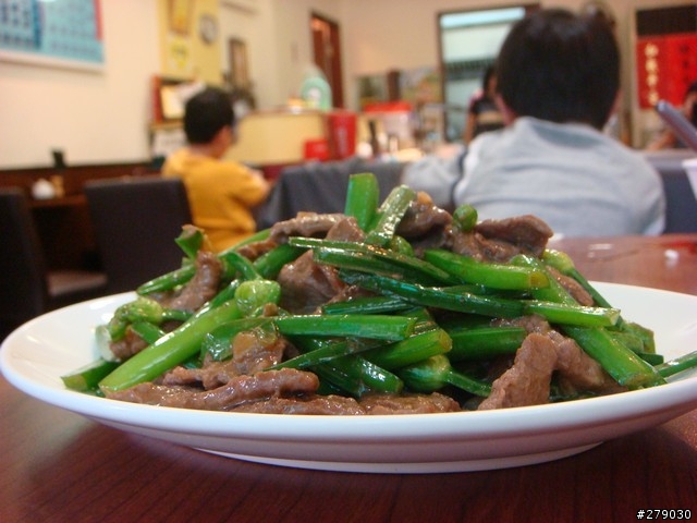 微風旁的平民美食 - 雲南小館哨子麵