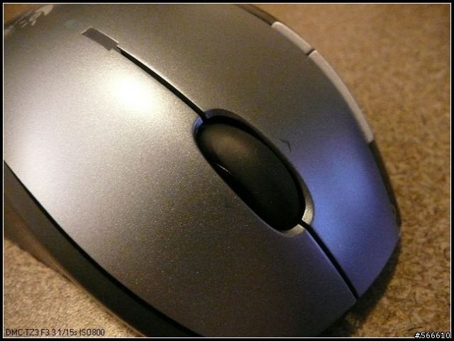 分享...Logitech Easy Call Desktop滑鼠鍵盤combo