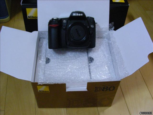 D80 開箱記