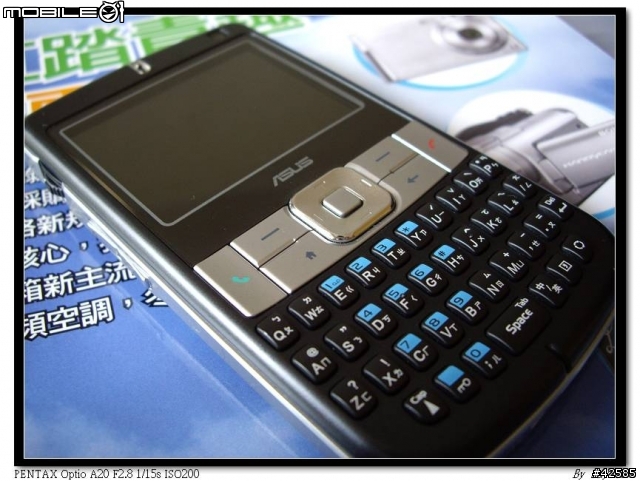 ASUS的3G黑苺機-M530w(補上軟體及實拍)