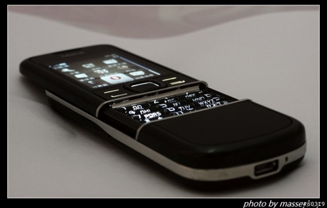 NOKIA8800 Arte揭开贵丽面纱