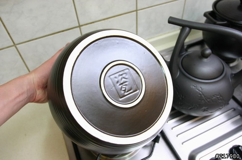 「煮男分享」讓燉煮的食物變美味的陶鍋