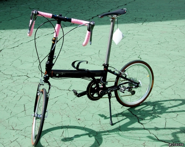 尋找心中的摺疊車-- DAHON 趕快長大讓我騎吧! (終於肯長大讓我騎一下了)