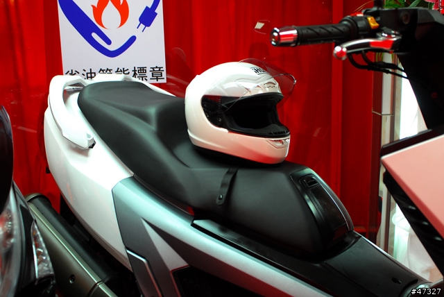 光陽 MY ROAD 700i 照片分享 (圖多)
