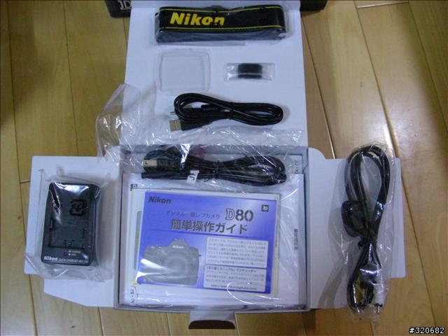 D80 開箱記