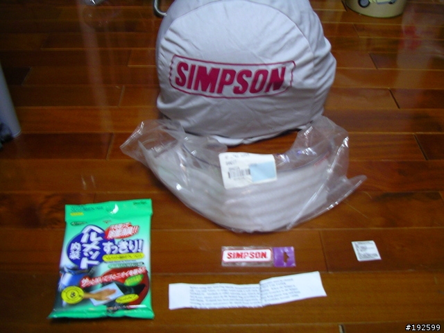 (分享)純正美國進口Simpson安全帽
