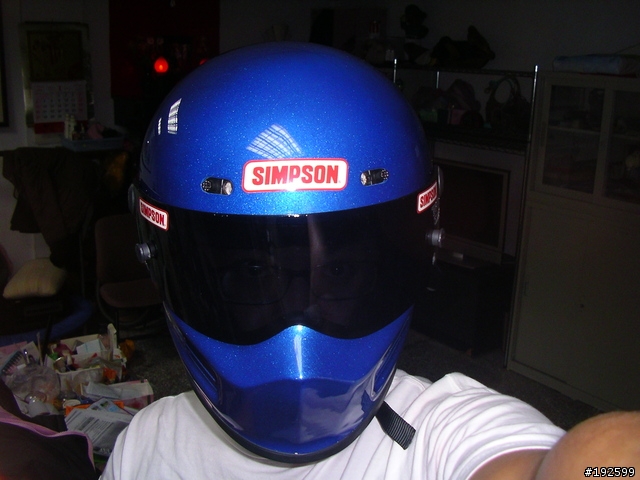 (分享)純正美國進口Simpson安全帽
