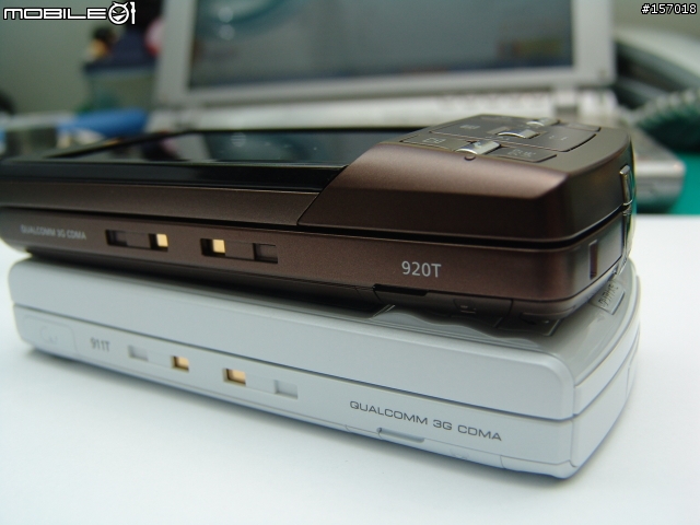TOSHIBA920T 巧克力色插頭香開箱文